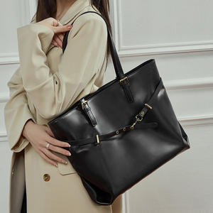 Sac fourre-tout en cuir de vachette tendance pour femme, marron et noir, sac à bandoulière en cuir, sacs à main pas chers pour femmes, vente en gros depuis la Chine - Product Image 2