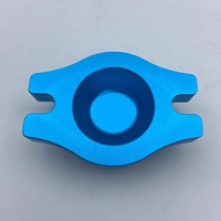 Pièces de support fourche en aluminium usinées CNC et usinées par électroérosion à fil, anodisées argent bleu, pour équipement d'automatisation de l'usinage