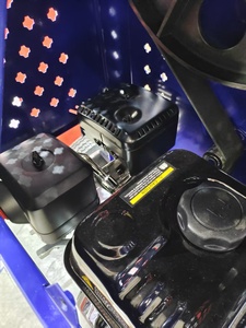 Bétonnière en acier XH 400L, alimentation en eau manuelle, <span class=keywords><strong>moteur</strong></span> diesel/Loncin/<span class=keywords><strong>Lifan</strong></span> en option, faible MOQ, charge de 400 kg, 2 m/h, conception spéciale - Product Image 4
