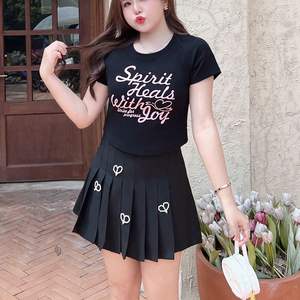 กระโปรงทรงเอเอวสูงสีดำรุ่น Runqi N8140 แต่งระบายจีบประดับมุกสำหรับผู้หญิงไซส์พลัส สีพื้น ผลิตจากเส้นใยวิสโคส - Product Image 2