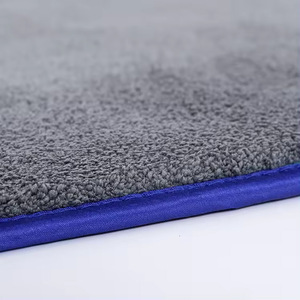 Toallas de microfibra para limpieza de autos de 30x30 cm, absorbentes, para el cuidado del interior y de los cristales del automóvil. - Product Image 3