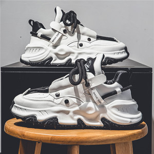 Nouvelle Arrivée Chaussures de Sport Décontractées pour Hommes Respirantes Antidérapantes Rehaussantes Toutes Saisons pour la Course en Extérieur - Product Image 1