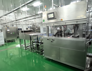 Máquina de envoltura de chocolate automática personalizable LST con aspersor de tuerca, arreglo de rollo de huevo para nueva condición, leche y fruta - Product Image 1