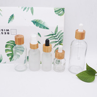 Ramah lingkungan kosmetik buram bahu datar 20ml botol Serum dengan tutup bambu
