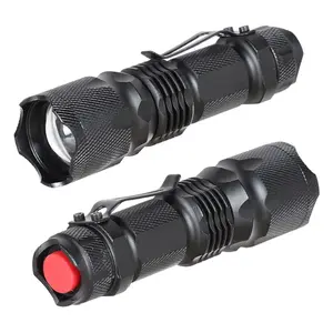 Vente en gros Mini lampe de poche tactique LED Zoom Clip lampe torche 3 Modes Design compact lampe de poche EDC de poche