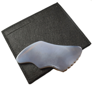 Haute qualité naturel gris Agate Gua Sha Jade pierre Massage outil de soin du visage à la main fonction musicale visage <span class=keywords><strong>grattage</strong></span> <span class=keywords><strong>personnalisé</strong></span> - Product Image 2