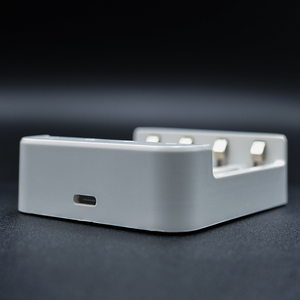 <span class=keywords><strong>Batteria</strong></span> USB di tipo C di alta qualità  <span class=keywords><strong>AA</strong></span> <span class=keywords><strong>e</strong></span> <span class=keywords><strong>AAA</strong></span> caricabatteria ricaricabile intelligente universale a 4 Slot 1.5v - Product Image 4