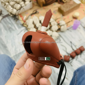 Venta caliente árabe Qatri Hood suministros de cetrería de cuero genuino con tirantes de cuero estilo Qatar Game Call Hood - Product Image 1