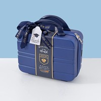 Coffret Cadeau Bébé Style Collège – Ensemble Multi-pièces pour Nouveau-né Garçon en Coton Doux Brossé, Tenue Bleue Bicolore Printemps-Automne