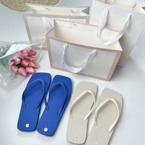 <span class=keywords><strong>Infradito</strong></span> bianco sfuso adatto per gli ospiti del matrimonio all'ingrosso sandali <span class=keywords><strong>infradito</strong></span> da <span class=keywords><strong>donna</strong></span> pantofole hotel personalizzate - Product Image 1