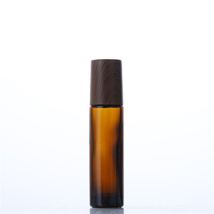 Botella <span class=keywords><strong>de</strong></span> <span class=keywords><strong>aceite</strong></span> <span class=keywords><strong>esencial</strong></span> ámbar <span class=keywords><strong>de</strong></span> 10 ml con rodillo, botella <span class=keywords><strong>de</strong></span> <span class=keywords><strong>aceite</strong></span> labial con rodillo <span class=keywords><strong>de</strong></span> fondo grueso, botella transparente recargable para <span class=keywords><strong>aceite</strong></span> <span class=keywords><strong>esencial</strong></span> - Product Image 6