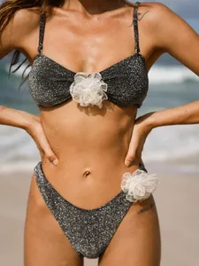 Costume da bagno estivo Sexy con spalle scoperte di design personalizzato 3D fiore DecorationBandeau Bikini Lurex costume da bagno donna