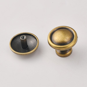 Manija y pomo para muebles, aleación de zinc, redondo, bronce antiguo, cajón, armario, estilo minimalista, duradero - Product Image 4