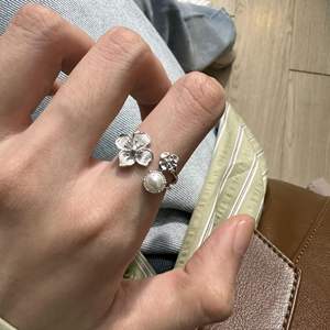 Versatile S925 Pure Silver Floral Pearl <b>Ring</b> New Chinese Style Niche <b>Opening</b> <b>Ring</b> with Brushed Finish - Product Image 2