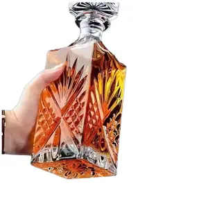 Lüks 750ml cam şişe siyah kare şekli ile özel Logo kutusu kap için ruh cin likörü viski rom Tequila votka