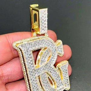 Colgante de Lujo con Dos Letras, Chapado en Oro, Plata de Ley, Moissanita Redonda de Corte Brillante, para Unisex - Product Image 1