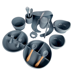 13 pcs Alimentazione Del Bambino Del Silicone Ciotola Piatto Set Da Tavola Per <span class=keywords><strong>Bambini</strong></span> Impermeabili Cucchiaio di Bambino Bavaglini di Aspirazione Ciotola <span class=keywords><strong>Piatti</strong></span> Per <span class=keywords><strong>Bambini</strong></span> - Product Image 5