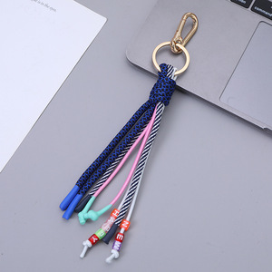 Accesorios para Bolsos de Nuevo Estilo, Llavero de Paracord Trenzado con Cuentas de Letras y Borla, Adorno para Teléfono Móvil - Product Image 4