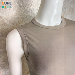 เสื้อกล้ามผู้หญิง SUHE คอกลม แขนกุด ทรงพอดีตัว ผ้าคอตตอนผสมสแปนเด็กซ์ 260GSM ถักทอแบบลำลอง สีพื้น รับผลิตแบบ OEM ODM - Product Image 5