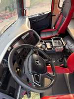 Camion pompe à béton de 49 m, moteur diesel remis à neuf 2021, système hydraulique de haute qualité, châssis Sany, en stock, prêt à être expédié
