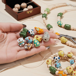 Cuentas de cerámica con forma de animales, formas mixtas pintadas para hacer pulseras, accesorios de joyería DIY - Product Image 2
