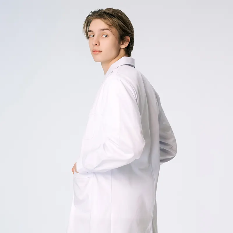 अस्पताल की वर्दी के लिए डॉक्टरों के लिए आंतरिक जेब वाले मेडिकल लैब कोट के साथ कस्टम पुरुषों का सफेद लैब कोट