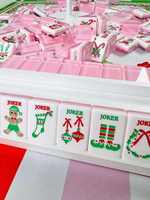 Premium Rosa Mahjong-Blöcke, Weihnachtsbaum-Lebkuchenmann-Muster Kreatives Tischspiel-Zubehör