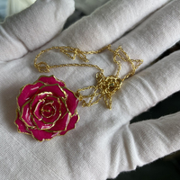 Cadeaux pour la Saint-Valentin, bijoux en métal pour femmes, collier avec pendentif en forme de rose, avec boîte