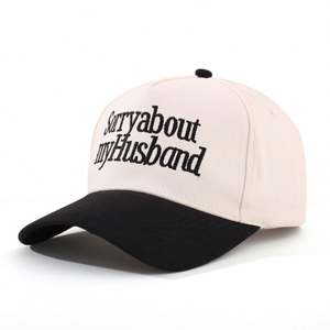 Gorra de Béisbol de Algodón de 5 Paneles en Dos Tonos con Letra 'Sorry My Husband' Bordada, Gorra Curva para el Día de San Valentín - Product Image 4