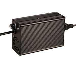 Chargeur rapide DC personnalisé XieTong C300 CE LiFePO4 180W-300W 60V 48V <span class=keywords><strong>36V</strong></span> <span class=keywords><strong>12V</strong></span> pour scooter électrique, moto, vélo électrique - Product Image 3