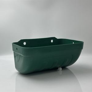 Mangeoire en plastique de haute qualité pour volailles, moutons, chèvres, porcs avec clip – Équipement d'alimentation pour volailles - Product Image 6