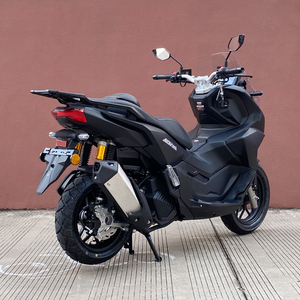 Motocicletta ADV 150cc Certificata EEC, <span class=keywords><strong>Scooter</strong></span> <span class=keywords><strong>a</strong></span> Benzina con Iniezione Elettronica e Raffreddamento ad <span class=keywords><strong>Acqua</strong></span>, Velocità Massima 95 Km/h, Freni <span class=keywords><strong>a</strong></span> Disco ABS - Product Image 4
