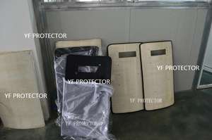 Custom Irregular 90*50 Hard Plate Shield PE Ceramic III Uhmwpe Balistic Shield Glass Window Handheld Shield - Product Image 4