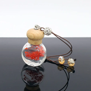 New Design 7ml Clear <strong>Car</strong> Perfume Pendant <strong>Refillable</strong> Air Freshener <strong>Diffuser</strong> Glass Bottle OEM - Product Image 3