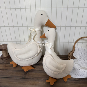 Jolie peluche canard en lin avec nœud, faite à la main, pour décoration <span class=keywords><strong>de</strong></span> chambre d'enfant, accessoires <span class=keywords><strong>photo</strong></span>, cadeaux <span class=keywords><strong>de</strong></span> baby shower - Product Image 3