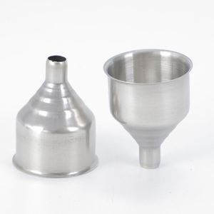 Mini Embudo de Acero Inoxidable para Aceite - Product Image 2