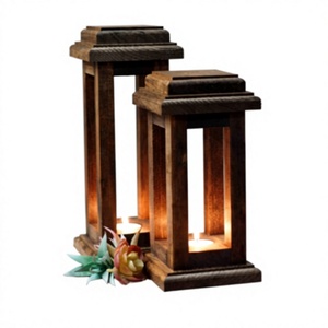 Lanterne à bougie en bois faite à la main, centre de table personnalisable avec panneaux en verre imprimés pour tables à manger, salons, Noël, mariages - Product Image 3