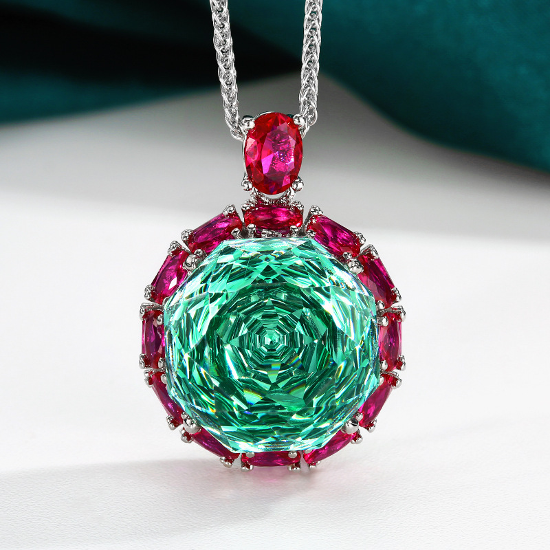 Pendentif Parra vert en or blanc avec chaîne Chopin