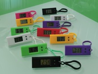 Carabine Mini Horloge Numérique Électronique LCD Porte-clés Portable Ovale Montre Suspendue avec Logo Personnalisé Nouveau Cadeau pour Étudiants