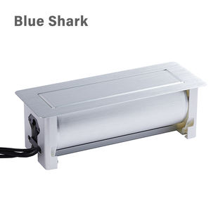 Enchufe de Mesa Industrial Estándar del Reino Unido, Oculto y Abatible, con Puertos USB-A y USB-C, Clasificación IP44 - Product Image 6