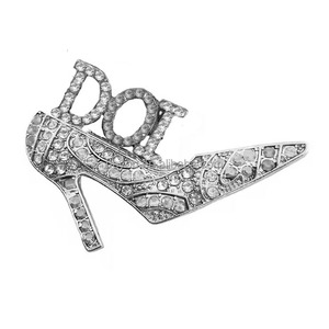 Spilla circolare rotonda di sorellanza DOI bianco perla figlia di Isis <span class=keywords><strong>D</strong></span> O <span class=keywords><strong>I</strong></span> spille <span class=keywords><strong>D</strong></span>.o.<span class=keywords><strong>i</strong></span>. Spilla regalo da donna con strass di muratore - Product Image 3