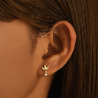 Anting-anting tusuk labret 16G perak 925 dengan tiga tetesan air, pita kupu-kupu, CZ, dan hiasan bunga, untuk tulang rawan, helix, dan tragus, dengan bagian belakang datar.