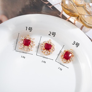 Micro dát kim cương bông tuyết hoa pha lê thủy tinh Mặt dây chuyền vòng lặp duy nhất mạ vàng đồng cho DIY trang sức phụ kiện Bông tai - Product Image 5