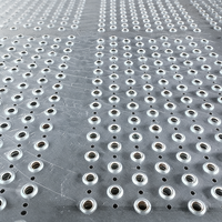 Revêtement de façade en tôle d'acier perforée galvanisée décorative extérieure, panneau en maille métallique, directement de l'usine