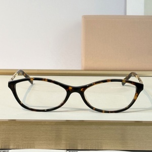 Monture de lunettes de vue vintage de luxe, polie, style rétro, pour hommes et femmes, idéale pour les clubs et les vacances - Product Image 6