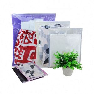 Sacs d'emballage en plastique écologiques avec fermeture éclair pour vêtements, personnalisables avec logo, pour promotion - Product Image 2