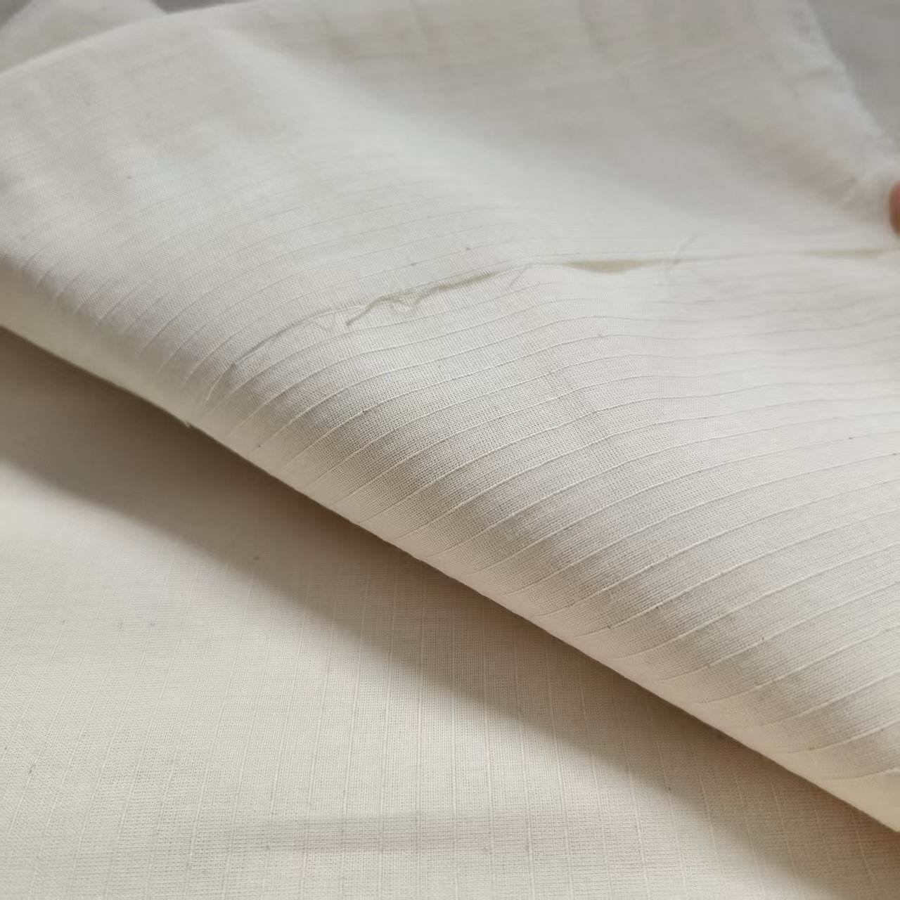 Hot Selling 100% Organic Cotton 90*70 Greige Fabric Woven Raw Material