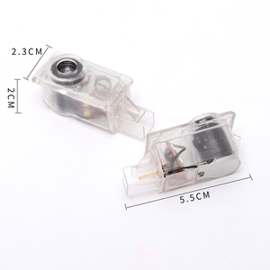 Cửa xe <span class=keywords><strong>Led</strong></span> Logo đèn chiếu cho Volvo phụ kiện không dây chào đón biểu tượng đèn ma 3D Đèn vũng nước đèn - Product Image 4