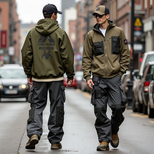 Vente en gros de survêtements unisexes en polyester/coton deux pièces pour hommes et femmes vêtements d'automne - Product Image 2