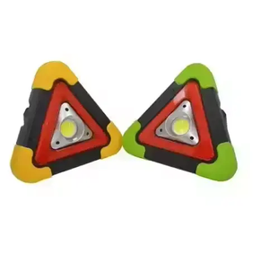 Luce di Emergenza a Treppiede per Auto, LED Multifunzione, Ricarica Solare, Segnale di Sicurezza Triangolare - Product Image 4